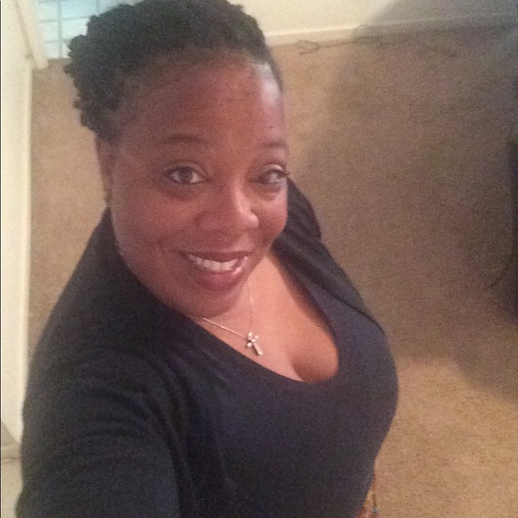 Meet the Posher Other - Meet your Posher, Falisa